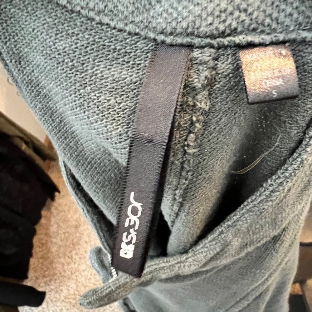 Joe's Jacket - Picture 7 of 7